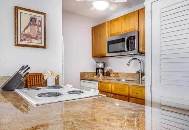 Listing Image for 2191 S Kihei Rd 3315 3 of 42