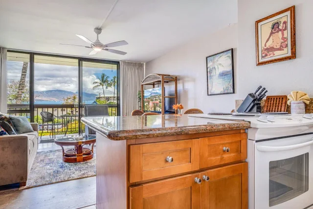 Listing Image for 2191 S Kihei Rd 3315 6 of 42