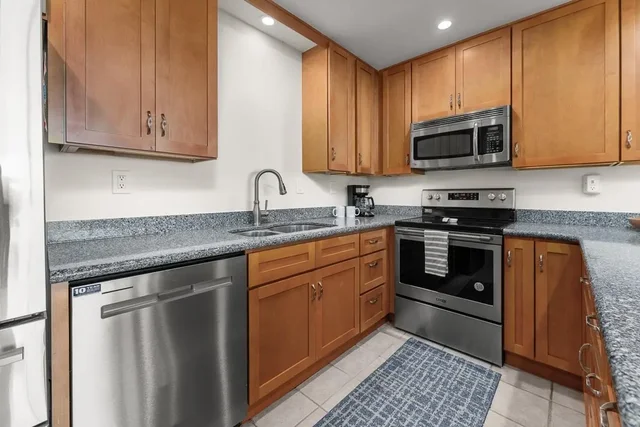 Listing Image for 12 S Kihei Rd F3 10 of 47