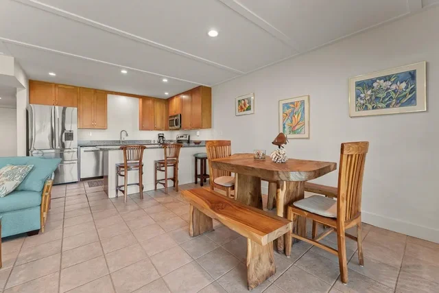 Listing Image for 12 S Kihei Rd F3 4 of 47