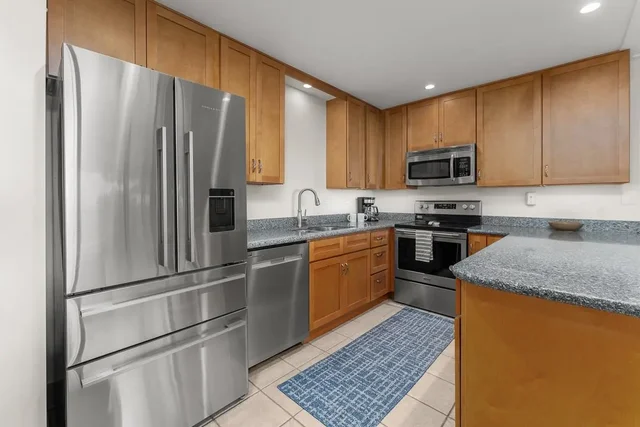 Listing Image for 12 S Kihei Rd F3 9 of 47