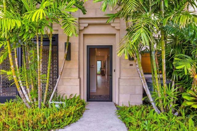 Listing Image for 63 Wailea Gateway Pl 5103 10 of 40