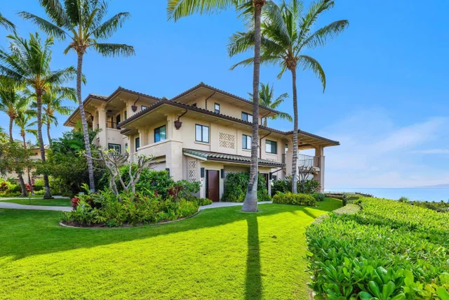 Listing Image for 63 Wailea Gateway Pl 5103 3 of 40