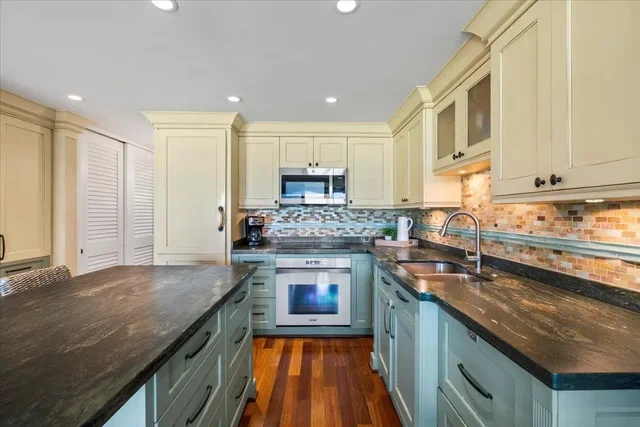 Listing Image for 940 S Kihei Rd D203 7 of 44