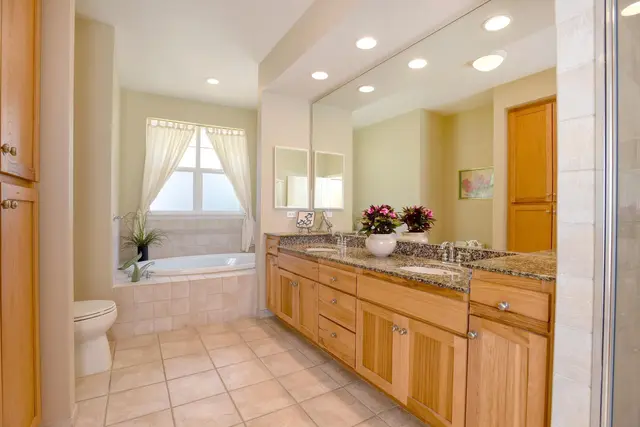 Listing Image for 12 Lio Poele Pl 15 of 21