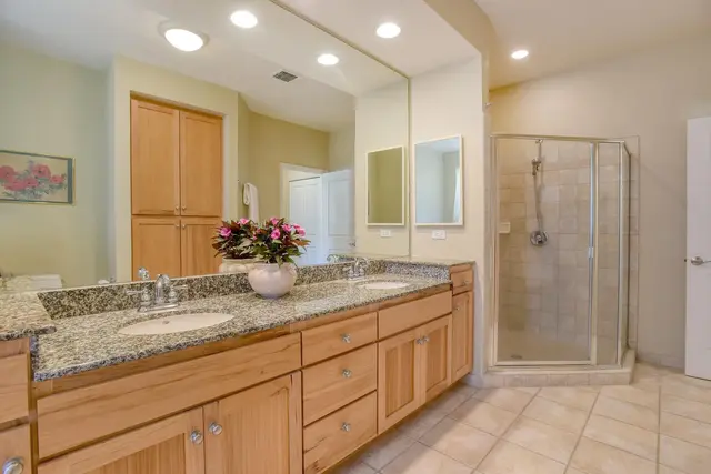 Listing Image for 12 Lio Poele Pl 16 of 21