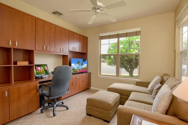 Listing Image for 12 Lio Poele Pl 17 of 21