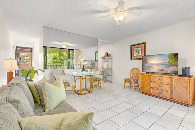 Listing Image for 3601 Lower Honoapiilani Rd 213 1 of 25