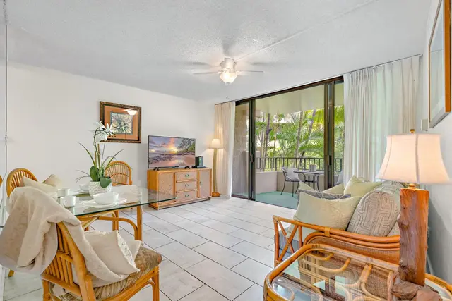 Listing Image for 3601 Lower Honoapiilani Rd 213 4 of 25