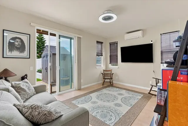 Listing Image for 679 Komo Ohia St 23 of 40