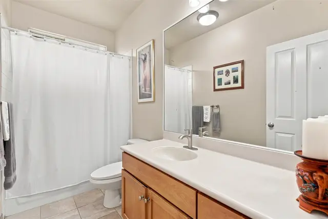 Listing Image for 679 Komo Ohia St 29 of 40