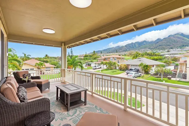 Listing Image for 679 Komo Ohia St 3 of 40