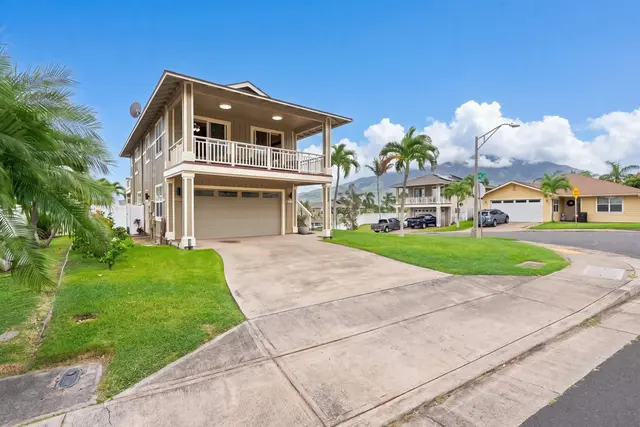 Listing Image for 679 Komo Ohia St 32 of 40