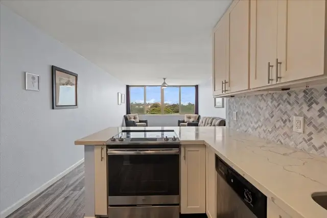 Listing Image for 111 Kahului Beach Rd D412 23 of 37