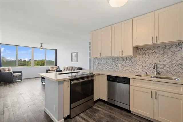 Listing Image for 111 Kahului Beach Rd D412 7 of 37