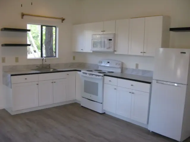 Listing Image for 232 Aukahi St 23 of 31
