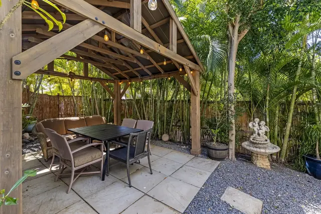 Listing Image for 2670 Kanakanui Rd 17 of 48