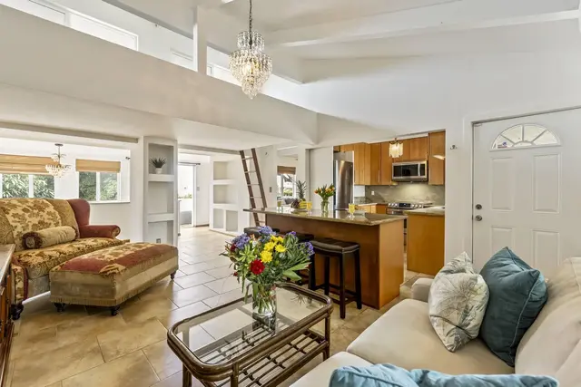 Listing Image for 2670 Kanakanui Rd 45 of 48