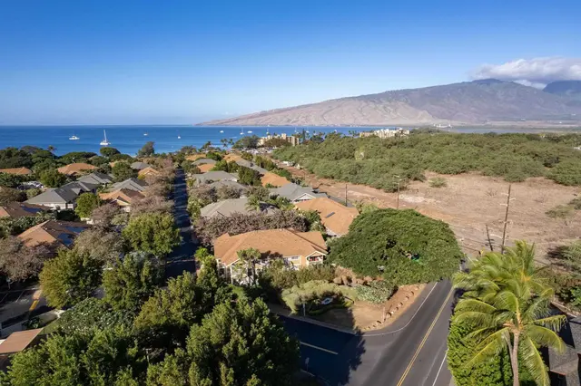 Listing Image for 140 Uwapo Rd 59-203 12 of 14