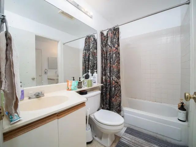 Listing Image for 140 Uwapo Rd 59-203 9 of 14