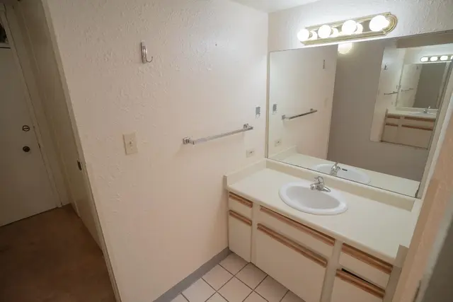 Listing Image for 3615 Lower Honoapiilani Rd 317 21 of 40