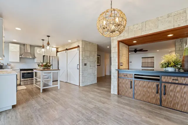 Listing Image for 14 Kai Nana Pl 10 of 46