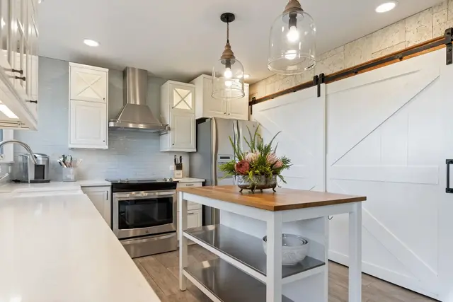 Listing Image for 14 Kai Nana Pl 15 of 46