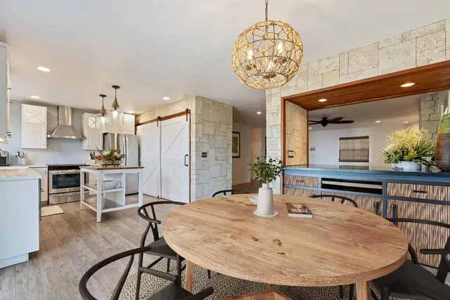 Listing Image for 14 Kai Nana Pl 9 of 46