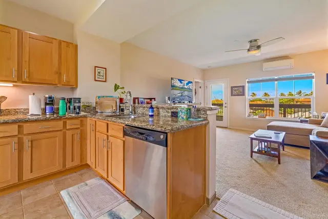 Listing Image for 3708 Lower Honoapiilani Rd E-33 6 of 19