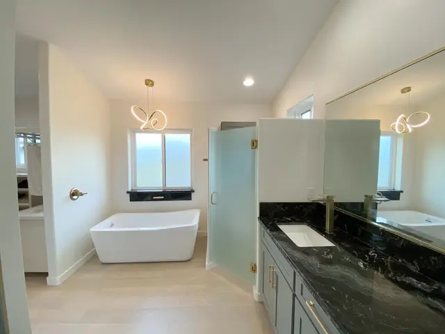 Listing Image for 280 Huahua Pl A 13 of 31