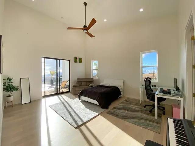 Listing Image for 280 Huahua Pl A 18 of 31