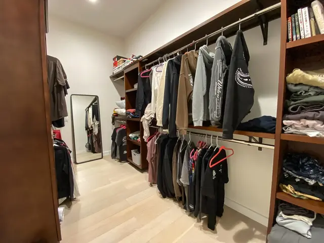 Listing Image for 280 Huahua Pl A 19 of 31