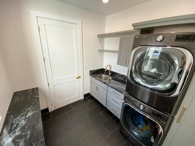 Listing Image for 280 Huahua Pl A 25 of 31