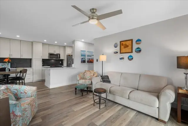 Listing Image for 52 Kopi Ln 11-102 5 of 33