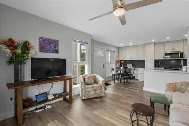 Listing Image for 52 Kopi Ln 11-102 6 of 33