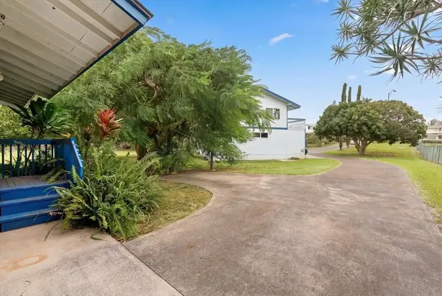Listing Image for 328 Kaomi Pl 35 of 40