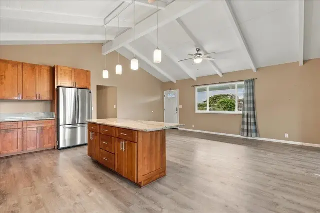 Listing Image for 328 Kaomi Pl 7 of 40