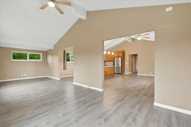 Listing Image for 328 Kaomi Pl 8 of 40