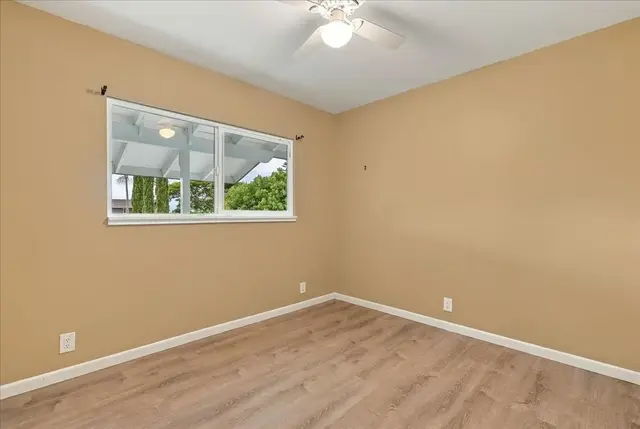 Listing Image for 328 Kaomi Pl 9 of 40