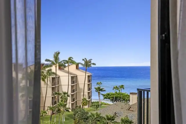Listing Image for 3445 Lower Honoapiilani Rd 615 4 of 36