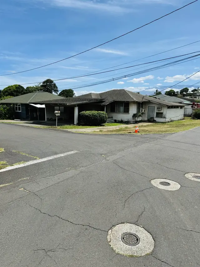 Listing Image for 2131 Kuamo'o Pl 28 of 43