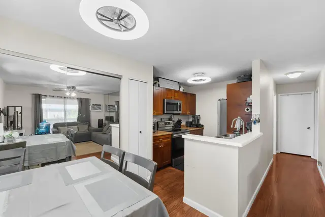 Listing Image for 480 Kenolio Rd 16-205 4 of 16