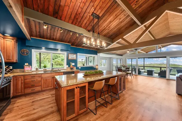 Listing Image for 3969 Lepo St 5 of 48