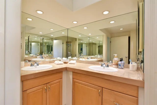 Listing Image for 3875 Lower Honoapiilani Rd A-205 20 of 48