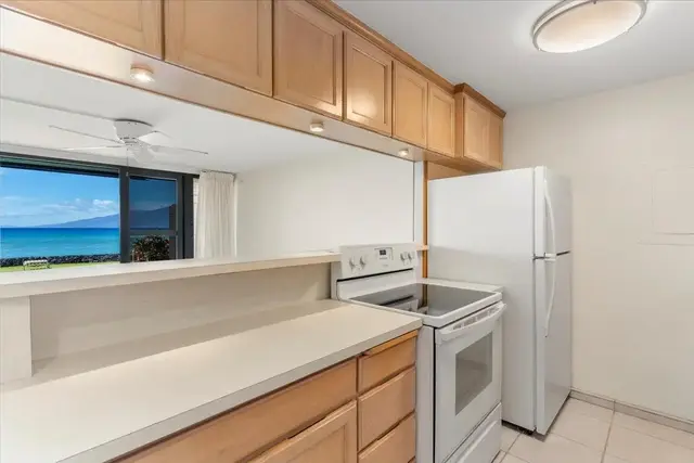 Listing Image for 3785 Lower Honoapiilani Rd 107 8 of 31