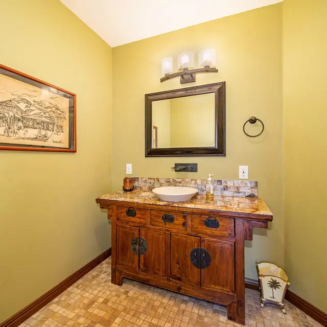 Listing Image for 185 Auhana Rd Unit B 26 of 41