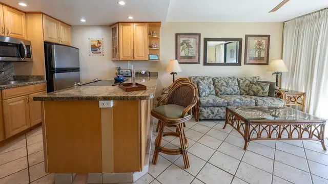 Listing Image for 3975 Lower Honoapiilani Rd 108 11 of 30