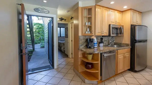 Listing Image for 3975 Lower Honoapiilani Rd 108 15 of 30