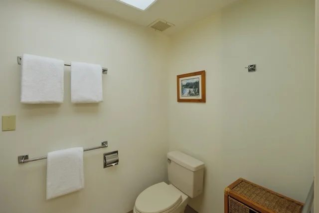 Listing Image for 50 Nohea Kai Dr I301 17 of 27