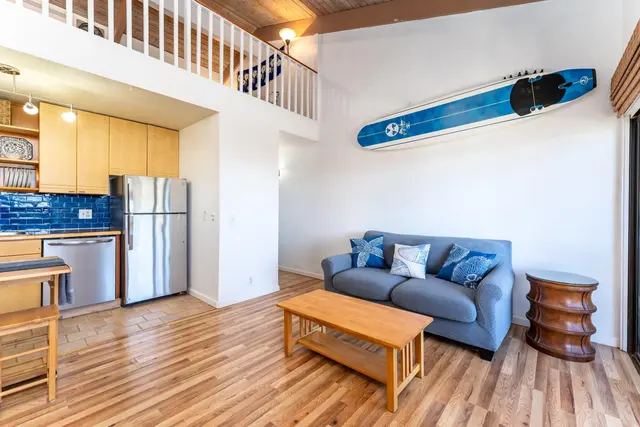 Listing Image for 99 Walaka St 18 13 of 36